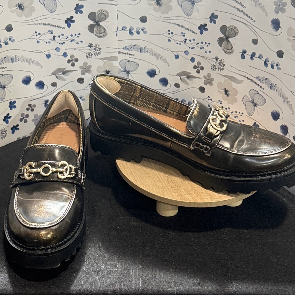 Circus NY Women’s Metallic Loafers with Chain Detail-Sz 8